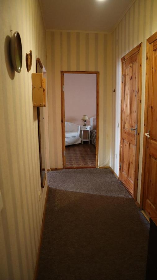 Jūrkalne Excelsior Guesthouse מראה חיצוני תמונה